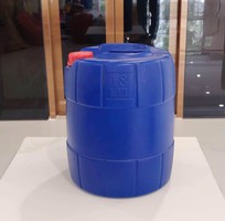 Can nhựa háo chất