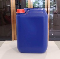 3 Can nhựa háo chất