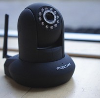 Camera IP Foscam FI8910W  Đen  hồng ngoại wifi lắp đặt trong nhà