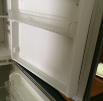 4 Bán tủ lạnh Toshiba GR S18VPT 180 lít còn đẹp