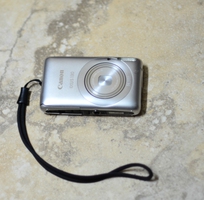 1 Bán máy ảnh canon IXUS 130 giá 1tr250k