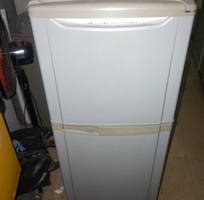 3 Tủ lạnh Sanyo 220 lít