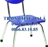 7 Ghế nhựa nhập khẩu