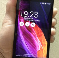Zenphone 5 Ram 1G   BNT 8G chính hãng nguyên hộp mới 100. Giá 3tr15