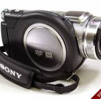 Máy quay phim,chụp ảnh xách tay Sony Handycam DCR DVD505 màn hình 3.5 inch cảm ứng,zoom cực xa 120 d