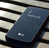 Điện thoại LG Nexus 4  màu đen ,chíp lỏi tứ ,Ram 2 GB,Thông số kỹ thuật: Màn hình:HD, 4.7 , 768 x 12