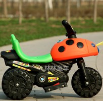 Xe máy điện cho trẻ em siêu cute siêu bền khỏe nhất con kiến
