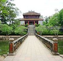 Tour tham quan Huế   Lăng Cô   4 ngày 3 đêm