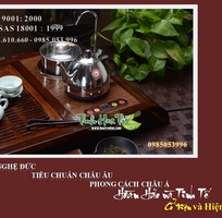 1 Bộ bàn trà điện cao cấp được làm bằng các loại gỗ quý hiếm