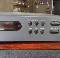 1 Bán đầu cd NAD C-520