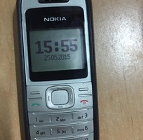 Cần Bán điện thoại Nokia 1200 nguyên bản còn zin, màu đen, pin dùng từ 3 - 4 ngày, giá: 200k.
