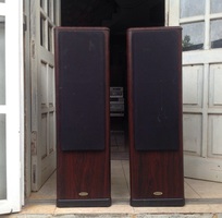 1 Loa Tannoy 638 Rosewood D80 1 Loa Tannoy 638 Rosewood D80
