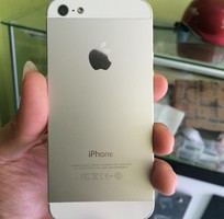 1 Iphone 5 16, 32gb ..gb màu trắng bản quốc tế nguyen zin giá 5.200.000