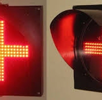 9 Cung cấp và lắp đặt đèn tín hiệu giao thông
