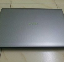 Laptop Acer Core i3/2GB/320GB/14in/Card 1GB