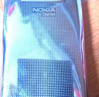 1 Nokia e71 màu đỏ như hình