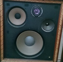 3 Loa wharfedale w70d