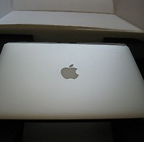 MacBook Air  i5 nguyên hộp