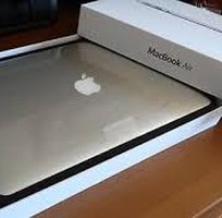 1 MacBook Air  i5 nguyên hộp