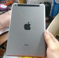 1 Cần bán ipad mini2 16G bản 3G-wifi grey. giá 5800k