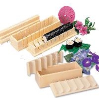 1 Khuôn sushi đa năng