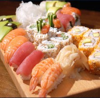 3 Khuôn sushi đa năng