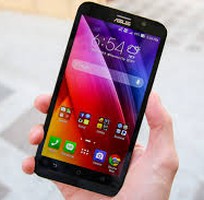 2 Zenfone 2 màu đỏ