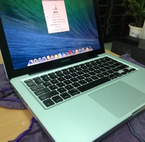 Apple macbook pro core i5 như mới 100