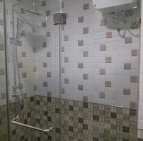 Vách kính phòng tắm, Vách tắm kính tại Hà Nội