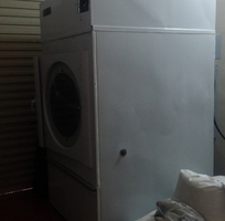 2 Cần bán máy giặt công nghiệp
