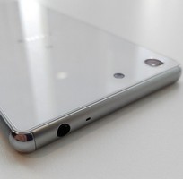 3 Sony Xperia M5 Q.tế điện thoại giá cực yêu còn 4.tr500