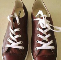 1 Tết rồi mua giày converse chính hãng đi .700k thôi