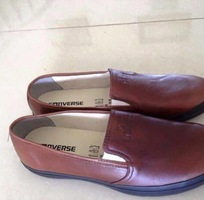 6 Tết rồi mua giày converse chính hãng đi .700k thôi