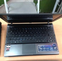 2 Topic laptop mini nhỏ gọn giá rẻ cho ai có nhu cầu làm việc hay di chuyển