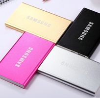 4 Sạc pin dự phòng 25.000mAh giá rẻ chỉ 200k