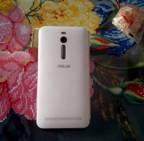 4 Asus Zen 2  ZE551ML  giá rẻ