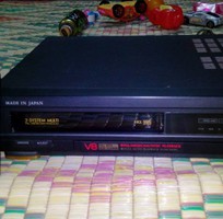 18 Bán đầu băng và băng VHS Nhật, điện 220v, đa hệ có đ.khiển