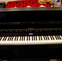 5 Đàn piano điện nhập trực tiếp từ Nhật giá rẻ