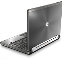 1 Laptop HP Workstation 8570W i7