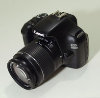 Bán máy ảnh DSLR Canon EOS 1100D kit 18-55mm như mới chụp 200 kiểu