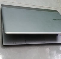 5 Cần bán gấp Laptop SAMSUNG 350  giá rẻ