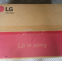 2 Cần bán Lò vi sóng- nướng LG MH6044VAS mới 100%