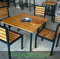 8 Đóng bàn ghế khung sắt mặt gỗ giá rẻ Đà Nẵng