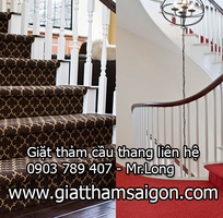 Dịch vụ giặt thảm cầu thang