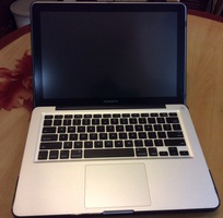 1 Máy Macbook Pro 13 inch late 2011