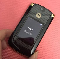 16 Điện thoại Motorola V3i gold, L7 ,V8 gold và V9 chính hãng BH 12 tháng