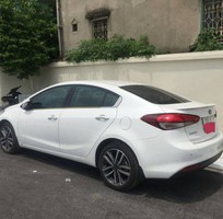 3 Cho thuê xe tự lái Kia Cerato