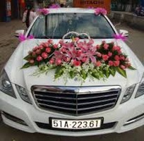 5 Trang trí xe cưới, lãng hoa cưới, hoa để bàn