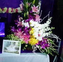 6 Trang trí xe cưới, lãng hoa cưới, hoa để bàn