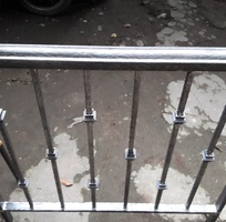 Chuyên cung cấp các sản phẩm cổng, cửa, hàng rào biệt thự bằng sắt mỹ nghệ. không rỉ. sơn bảo hành 18 tháng
